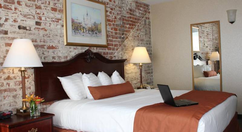 Best Western Plus St. Christopher Hotel