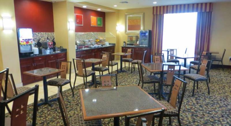 Comfort Suites Orlando Airport