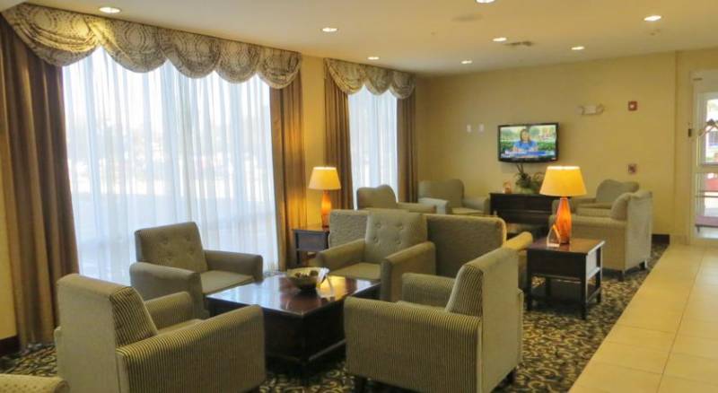 Comfort Suites Orlando Airport