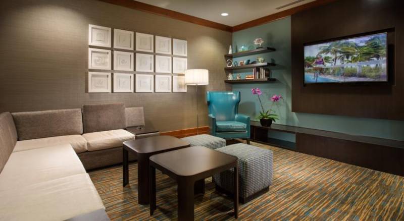 Courtyard By Marriott Fort Lauderdale Beach