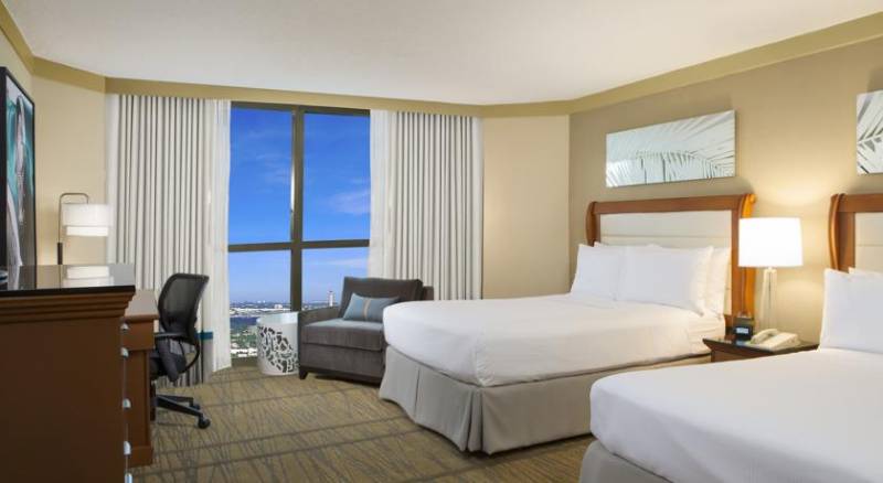 DoubleTree by Hilton Hotel Miami Airport & Convention Center