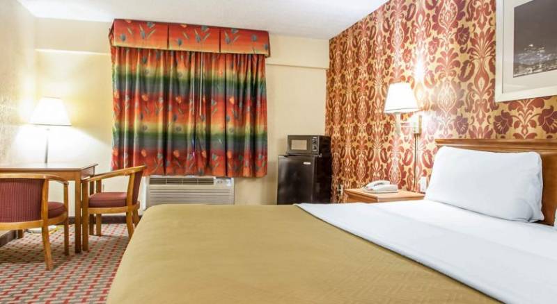 Econo Lodge Jersey City