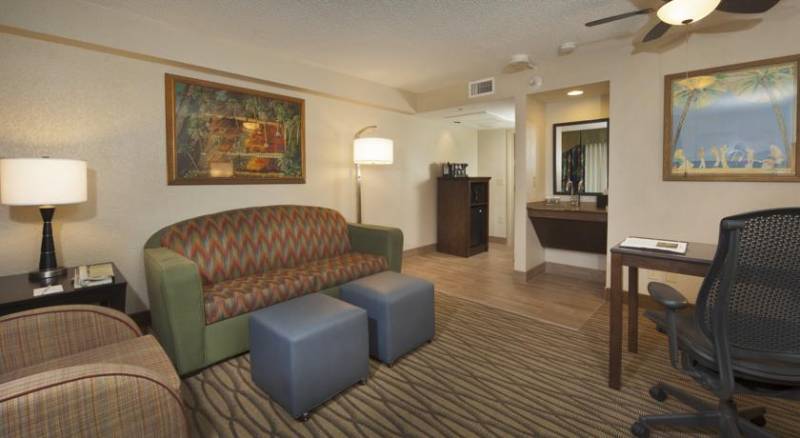 Embassy Suites by Hilton Miami International Airport