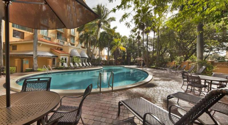 Embassy Suites by Hilton Miami International Airport