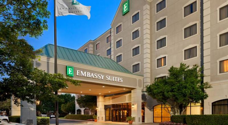 Embassy Suites Dallas - Near the Galleria