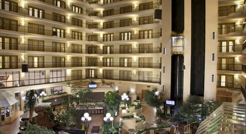 Embassy Suites Indianapolis North