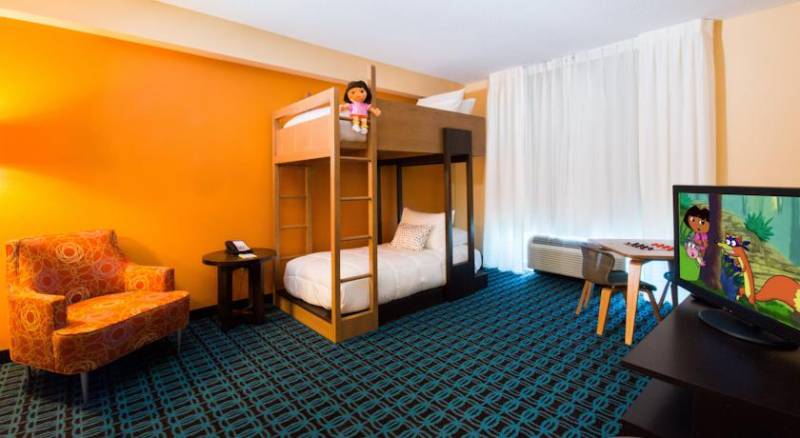 Fairfield Inn & Suites by Marriott Orlando International Drive/Convention Center