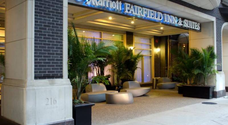 Fairfield Inn and Suites Chicago Downtown/ Magnificent Mile