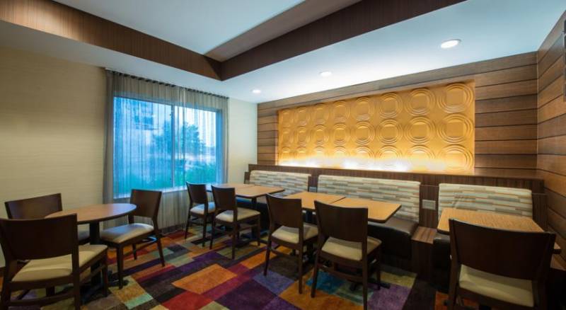 Fairfield Inn & Suites Indianapolis Northwest