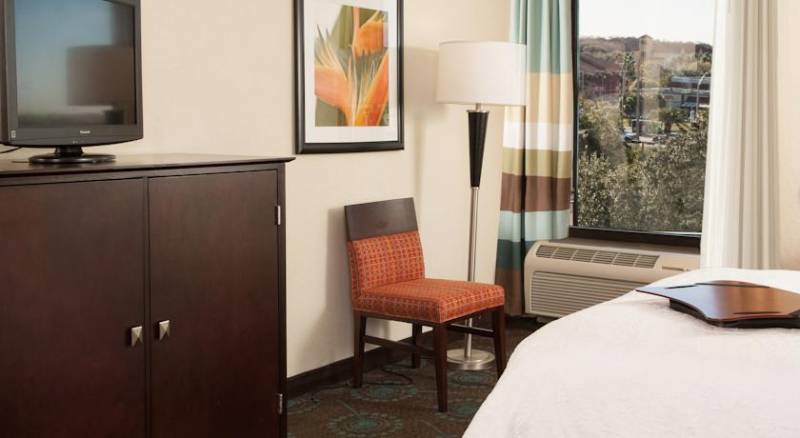 Hampton Inn Orlando-Airport