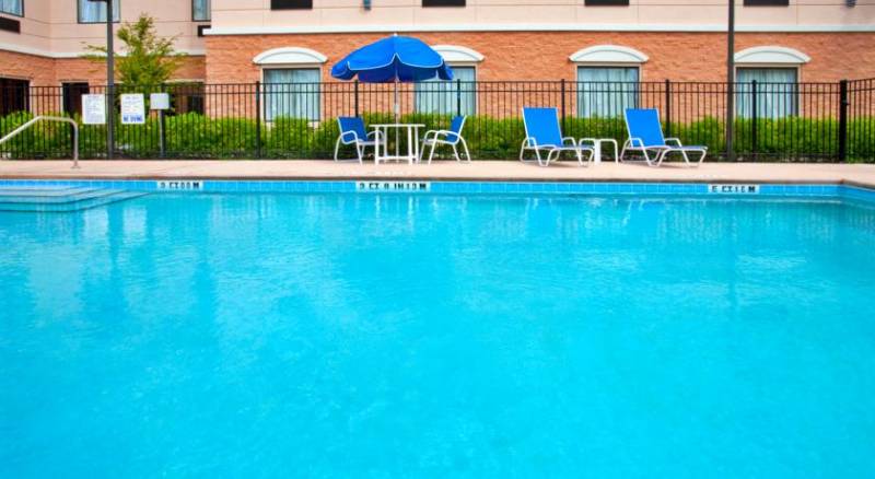 Holiday Inn Express Orlando-Ocoee East