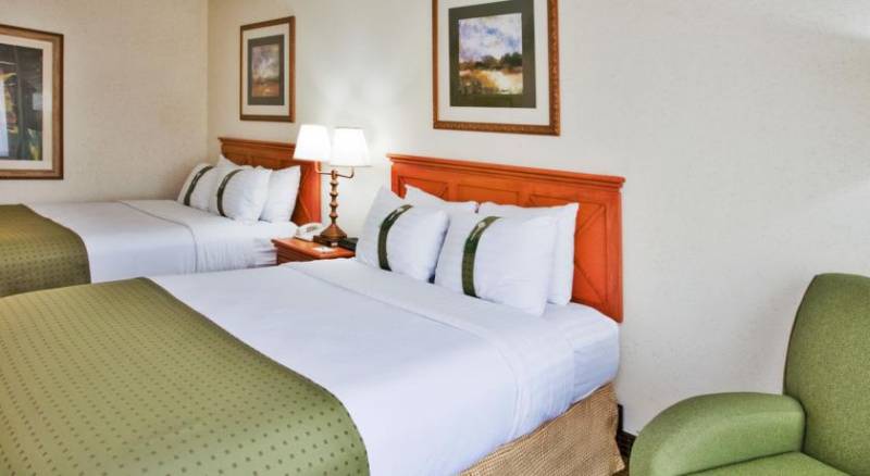 Holiday Inn Orlando International Airport