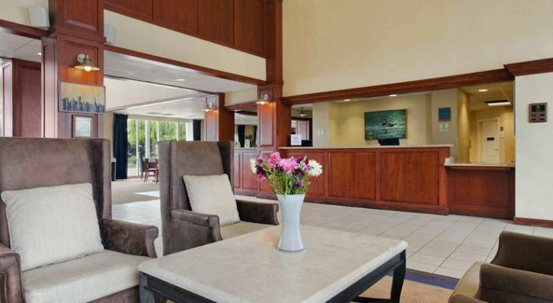 Homewood Suites by Hilton - Oakland Waterfront