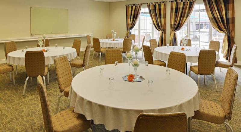 Homewood Suites by Hilton Orlando-UCF Area