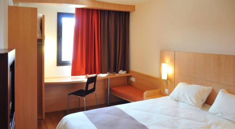 Ibis Girona