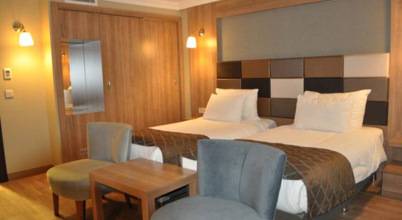 Kadikoy Park Suites