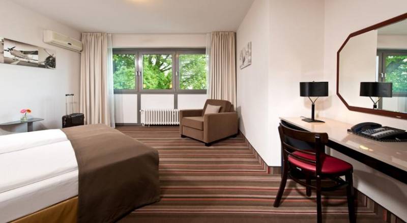 Leonardo Inn Hotel Hamburg Airport