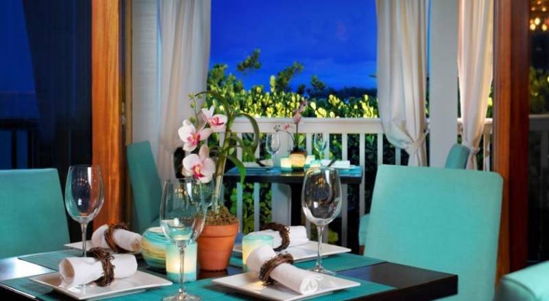 Ocean Key Resort & Spa, a Noble House Resort