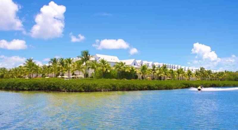 Parrot Key Hotel and Resort