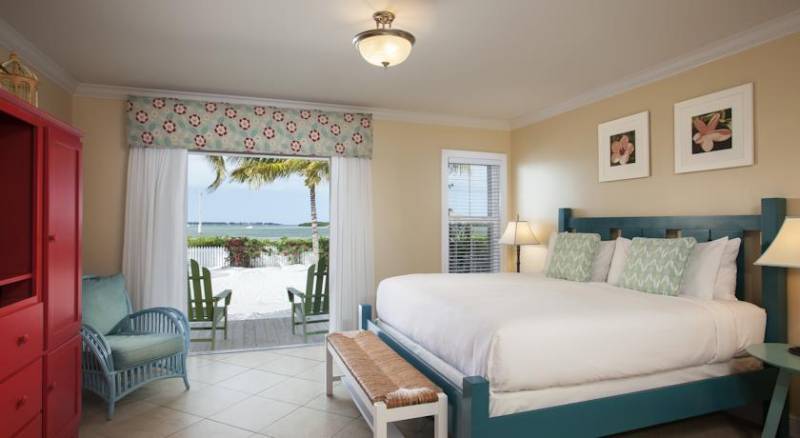 Parrot Key Hotel and Resort