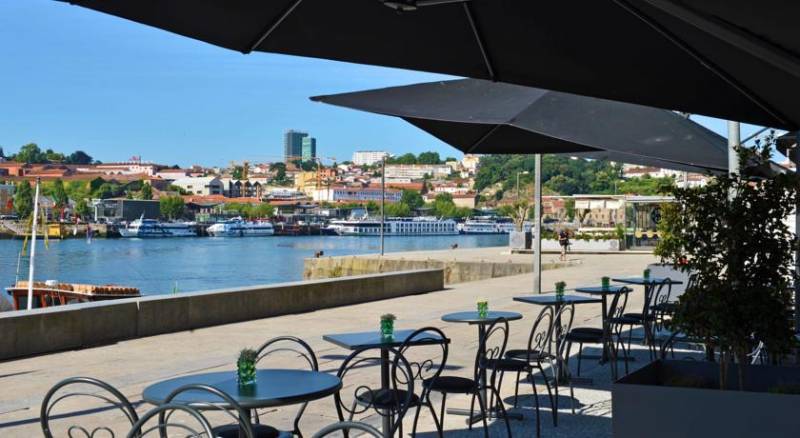 Pestana Vintage Porto Hotel & World Heritage Site