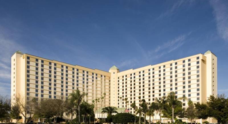 Rosen Plaza Hotel