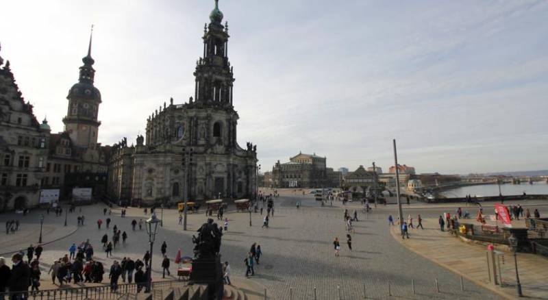 Star Inn Hotel Premium Dresden im Haus Altmarkt