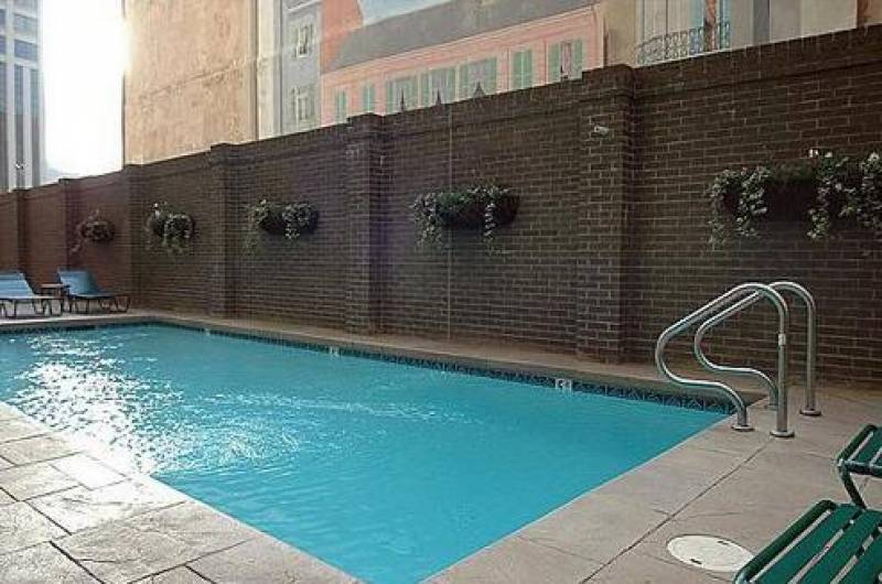 Staybridge Suites New Orleans French Quarter Downtown