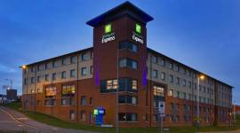 Holiday Inn Express London Luton Airport