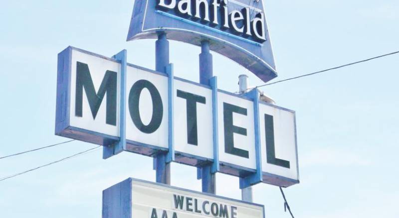 Banfield Motel