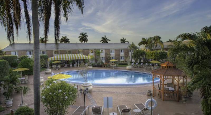 Best Western Palm Beach Lakes Inn