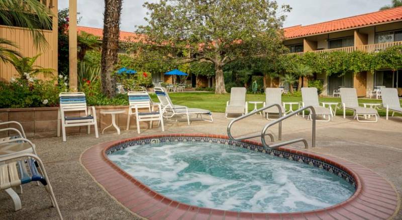 BEST WESTERN PLUS Pepper Tree Inn