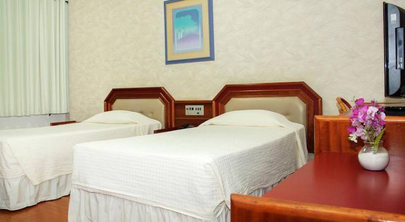 Caravelle Palace Hotel