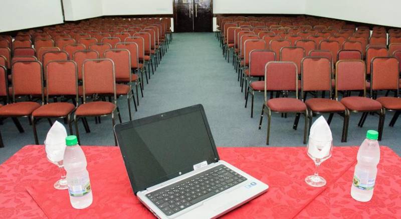 Caravelle Palace Hotel