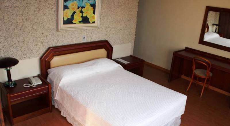 Caravelle Palace Hotel