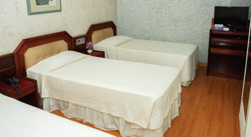 Caravelle Palace Hotel