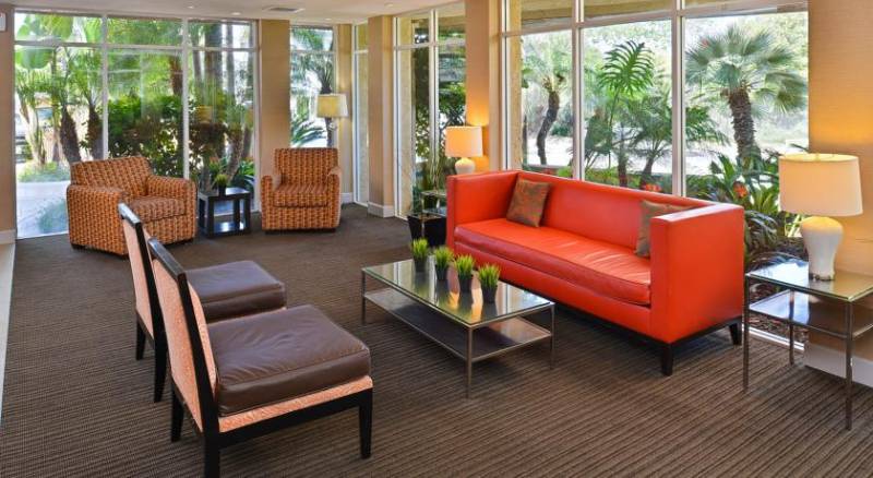 Comfort Inn & Suites Zoo SeaWorld Area