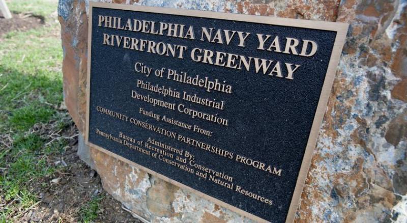 Courtyard by Marriott Philadelphia South at The Navy Yard