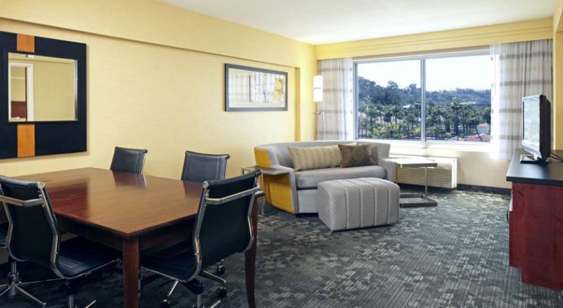 Courtyard by Marriott San Diego Mission Valley/Hotel Circle