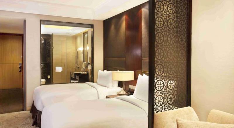 Crowne Plaza New Delhi Mayur Vihar Noida