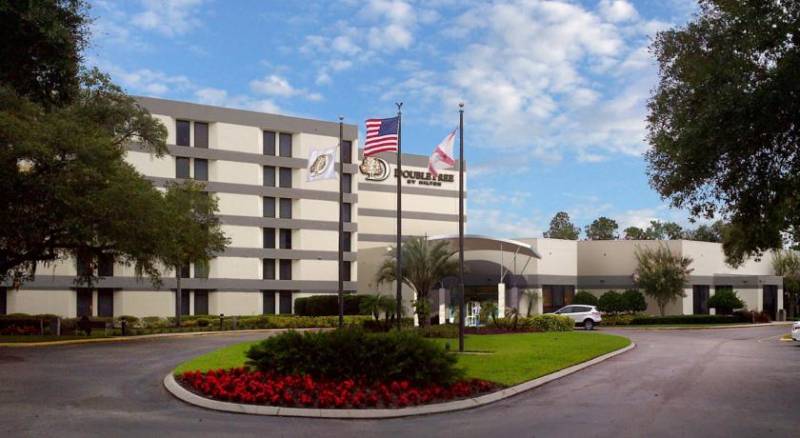 DoubleTree by Hilton Orlando East - UCF Area