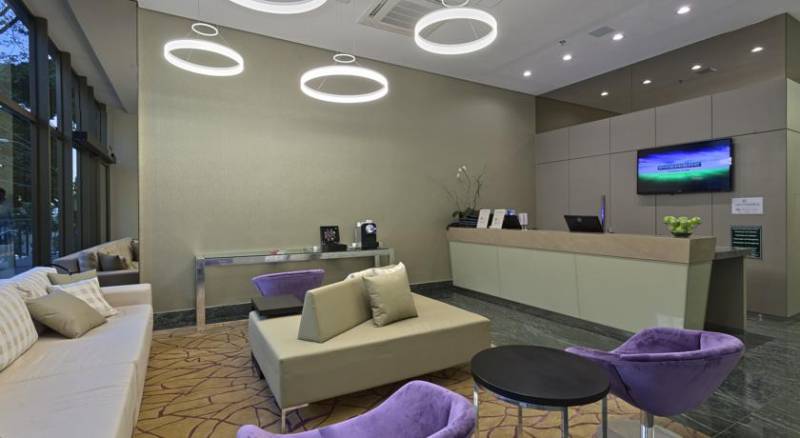 E.Suites Sion - Savassi | MG