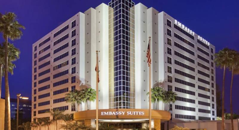 Embassy Suites by Hilton San Diego - La Jolla