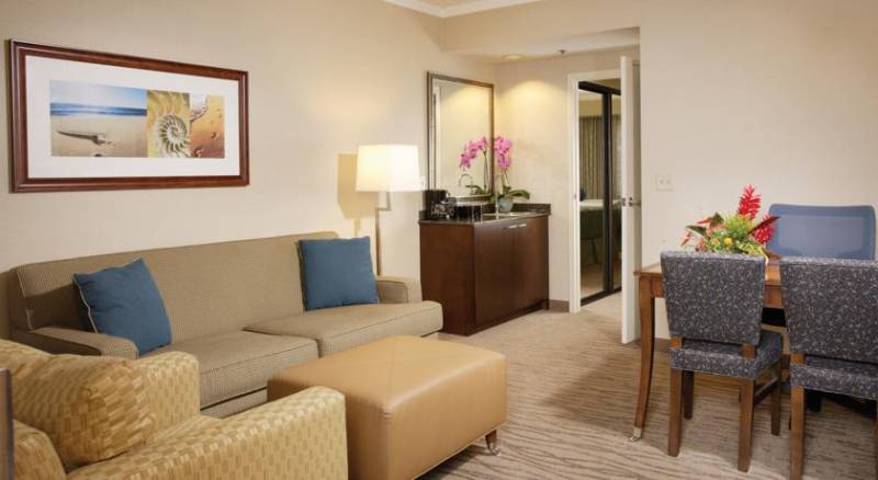 Embassy Suites by Hilton San Diego - La Jolla