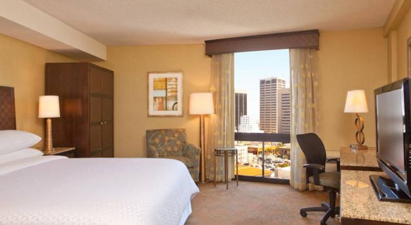 Four Points by Sheraton San Diego Downtown