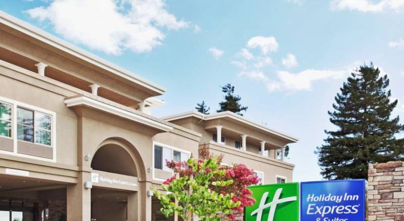 Holiday Inn Express Hotel & Suites Santa Cruz