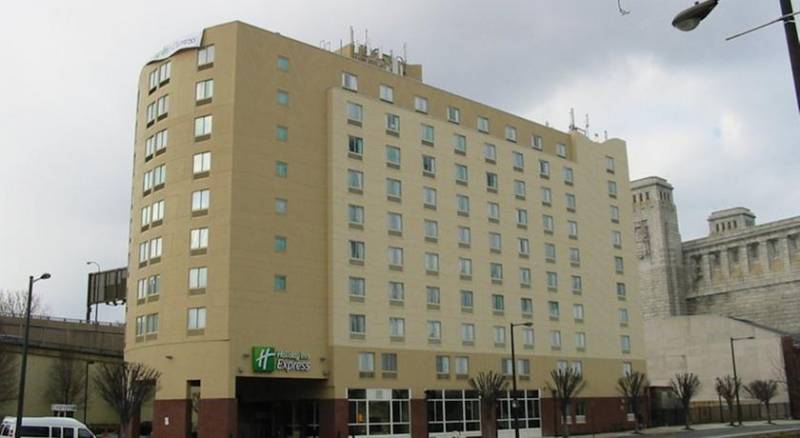 Holiday Inn Express Philadelphia Penn's Landing