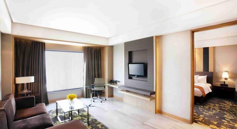 Holiday Inn New Delhi Mayur Vihar Noida