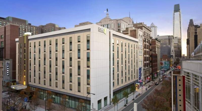 Home2 Suites by Hilton Philadelphia Convention Center