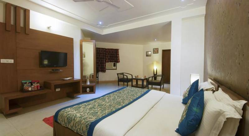 Hotel Delhi 37